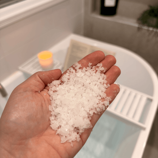 a handfull of magnesium flakes